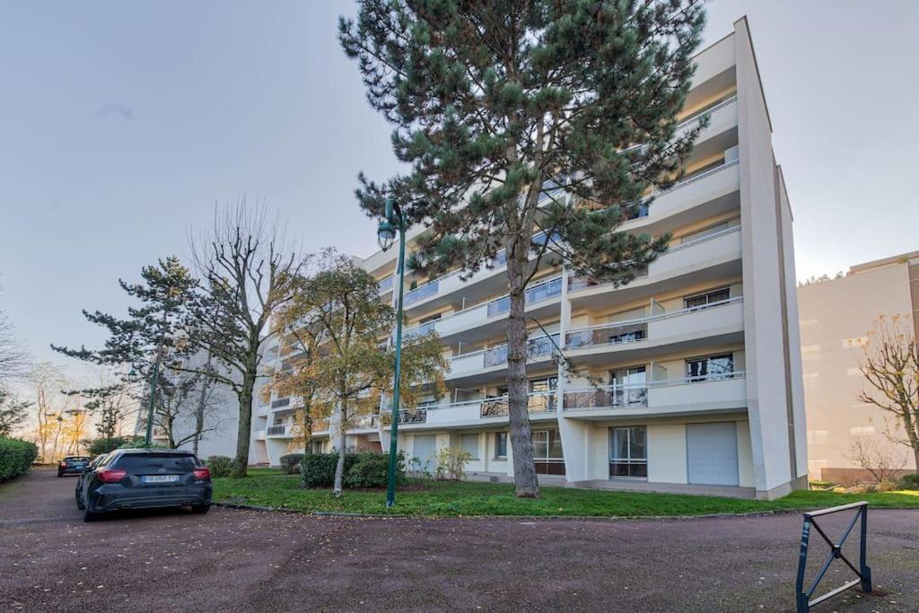 Aux Portes De Paris , Un 3 Pcs Bien Amenage Ножан-сюр-Марн Екстер'єр фото